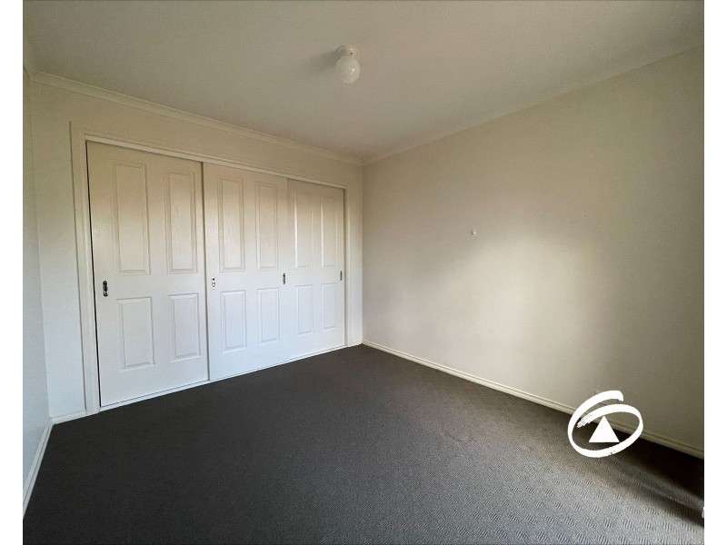6/21-31 Parman Avenue, Pakenham VIC 3810
