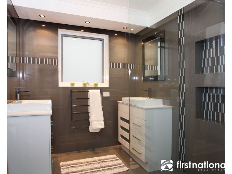 14 Greenridge Avenue, Narre Warren VIC 3805