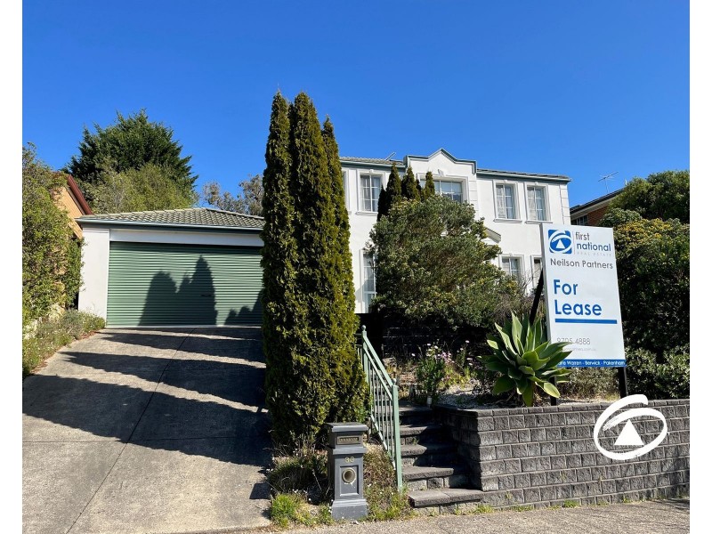 33 Telford Drive, Berwick VIC 3806