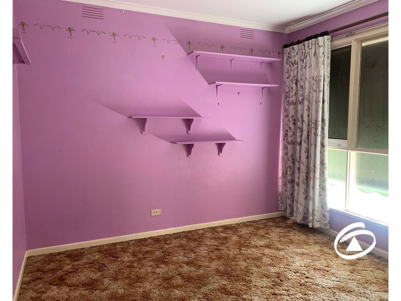 6 Savage Street, Pakenham VIC 3810