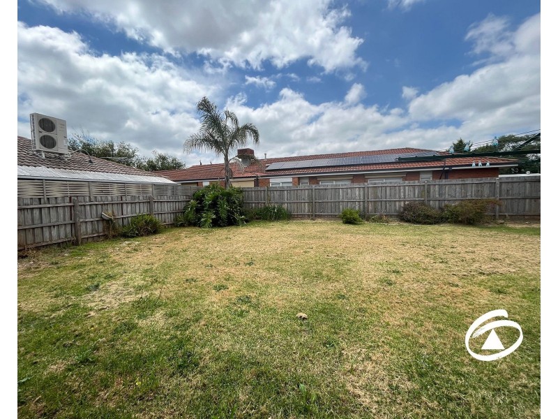 4 Filomena Court, Cranbourne North VIC 3977