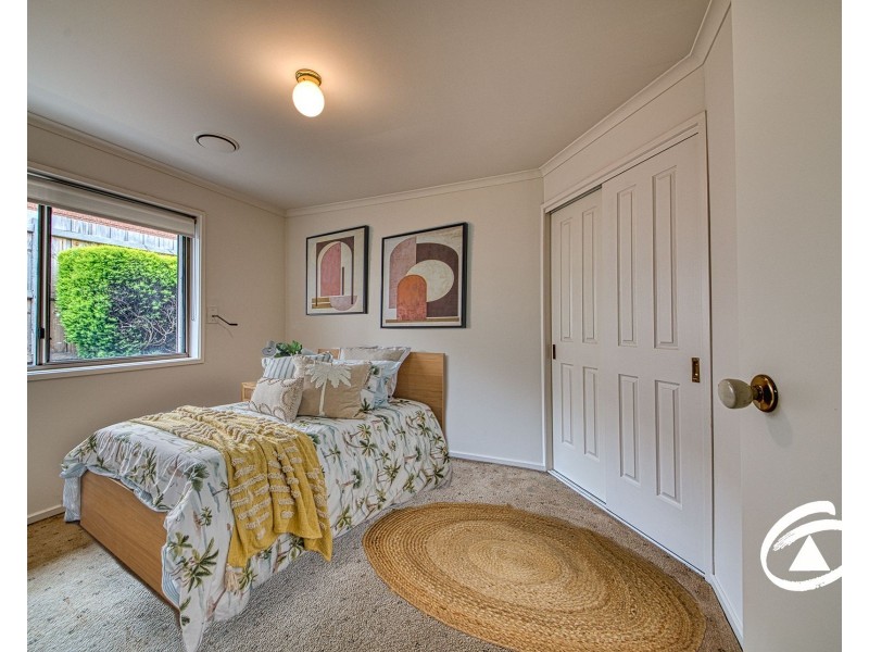 12 Lodge Crescent, Berwick VIC 3806