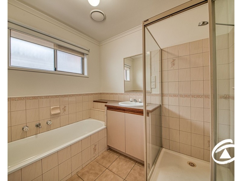 12 Lodge Crescent, Berwick VIC 3806