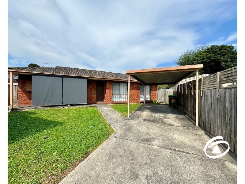 2/102 Fleetwood Drive, Narre Warren VIC 3805
