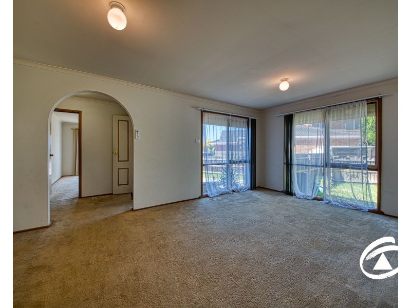 6 Thornton Close, Hallam VIC 3803
