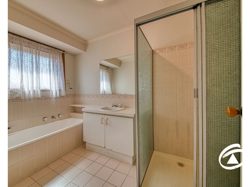 6 Thornton Close, Hallam VIC 3803