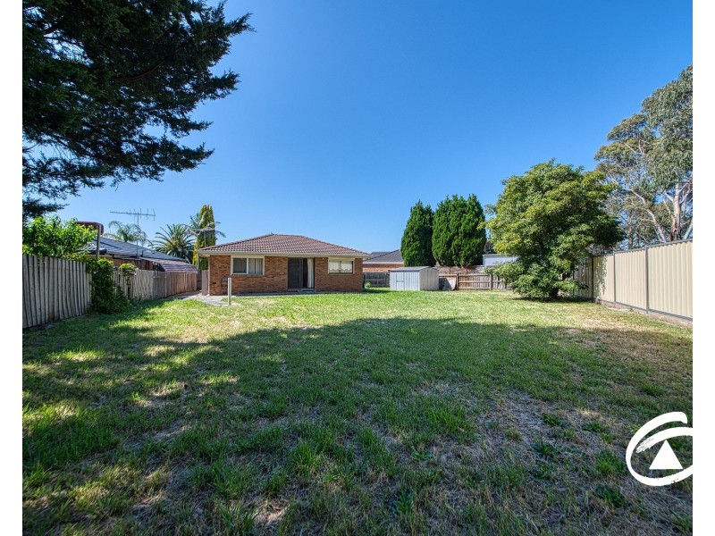 6 Thornton Close, Hallam VIC 3803