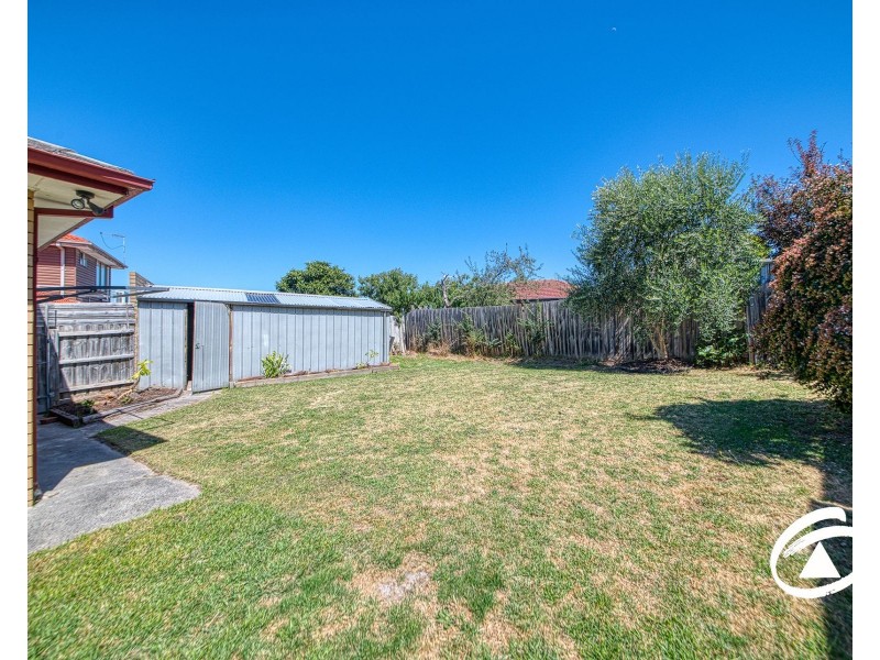 17 Illawarra Crescent, Dandenong North VIC 3175