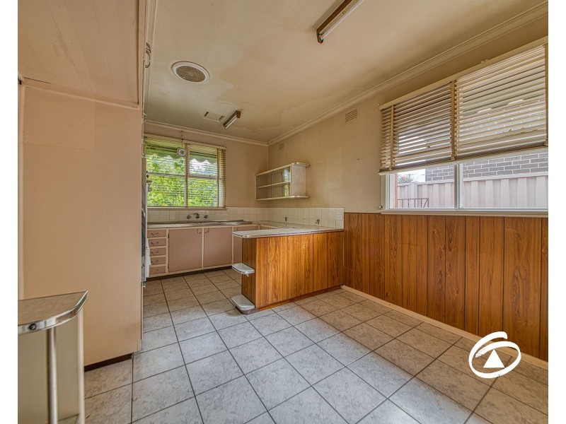 8 William Avenue, Hallam VIC 3803