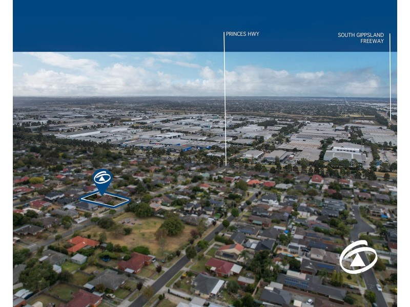 8 William Avenue, Hallam VIC 3803