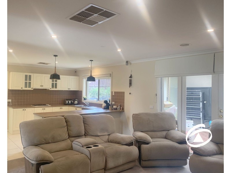 18 Sunview Place, Berwick VIC 3806