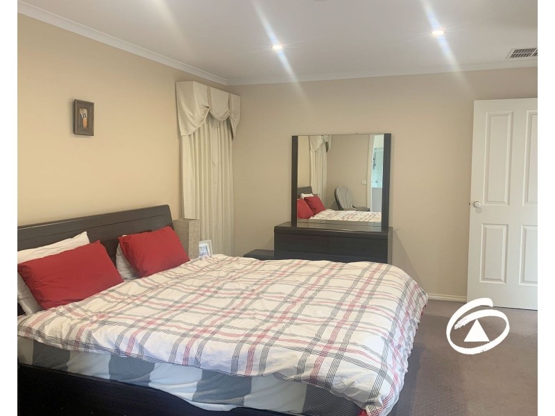 18 Sunview Place, Berwick VIC 3806