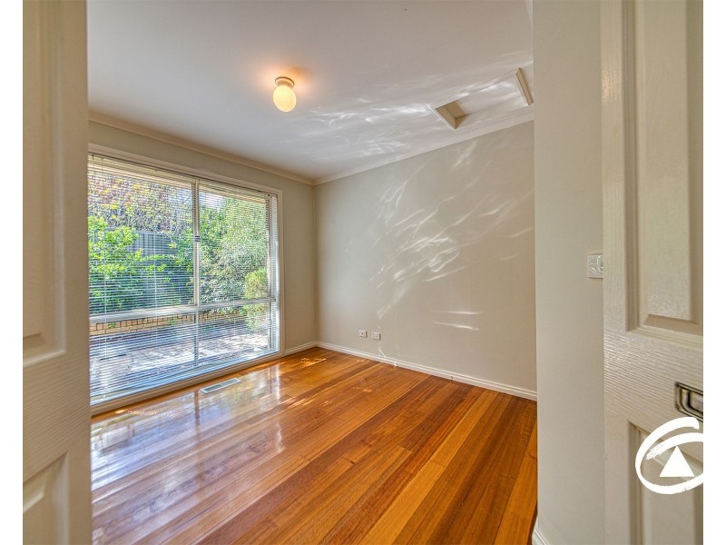 16 Wanderer Court, Berwick VIC 3806