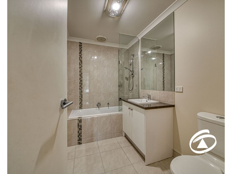 1A Thomas Street, Pakenham VIC 3810