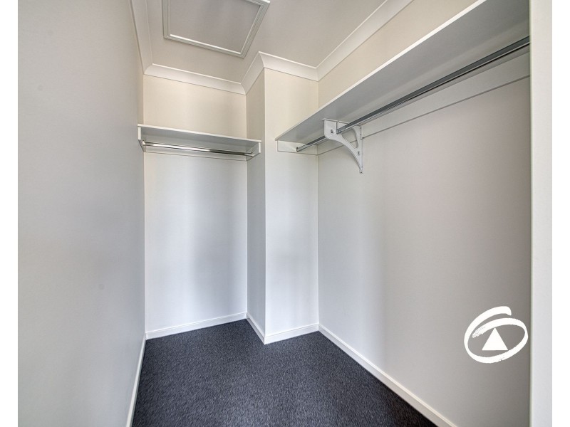 10 Francesca Street, Officer VIC 3809