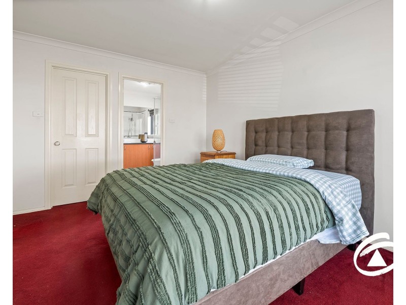 9 Wallingford Place, Narre Warren South VIC 3805
