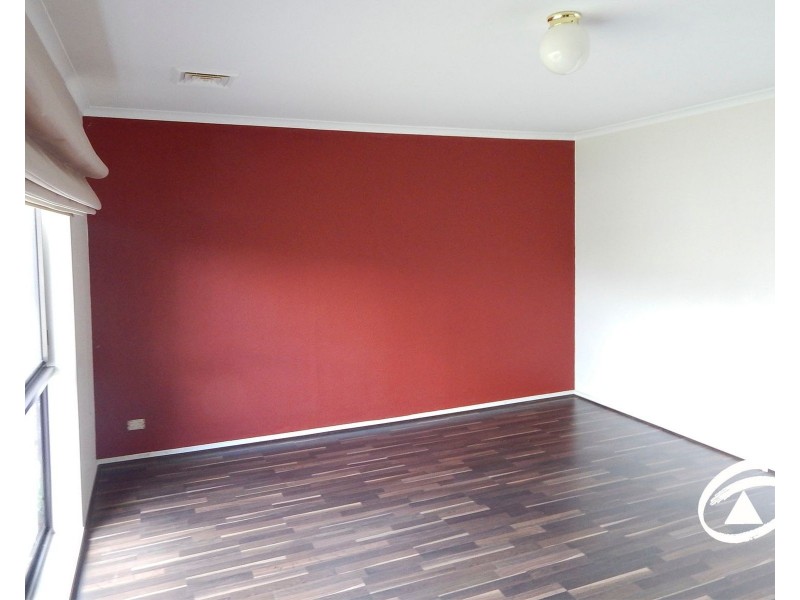 2 Ireland Avenue, Narre Warren VIC 3805