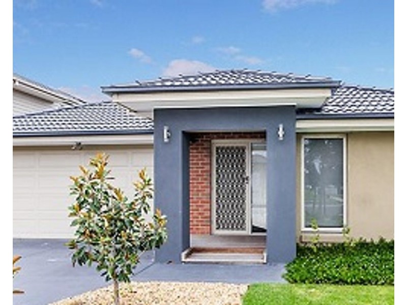 2 Livida Circuit, Lyndhurst VIC 3975