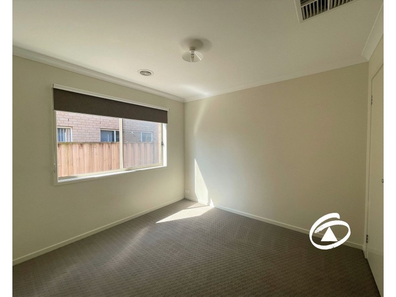 2 Livida Circuit, Lyndhurst VIC 3975
