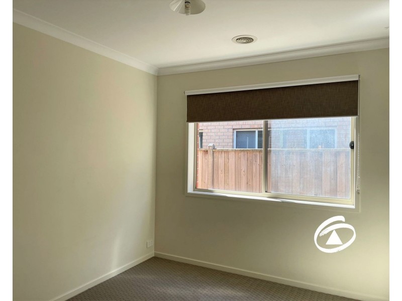 2 Livida Circuit, Lyndhurst VIC 3975