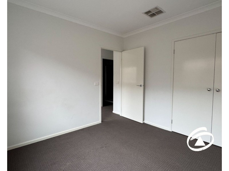 9 Manhattan Drive, Officer VIC 3809