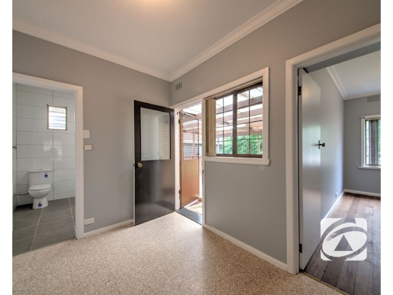 65 King George Parade, Dandenong VIC 3175