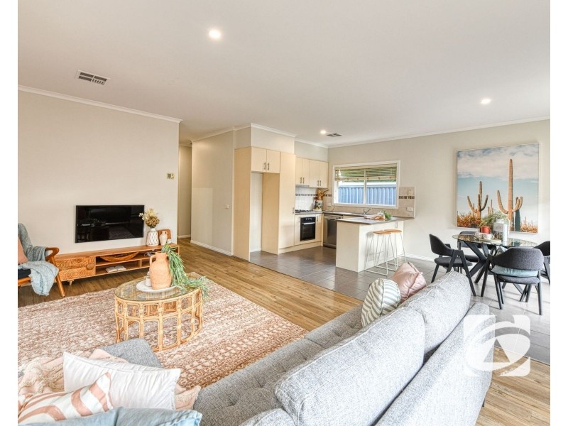 20 Laurina Link, Pakenham VIC 3810