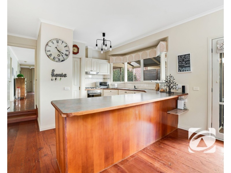 64 The Boulevard, Narre Warren South VIC 3805