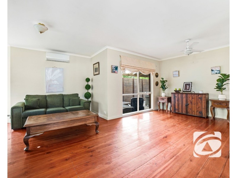 64 The Boulevard, Narre Warren South VIC 3805