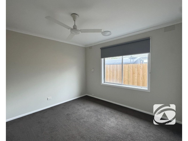 1 Wadsley Avenue, Pakenham VIC 3810