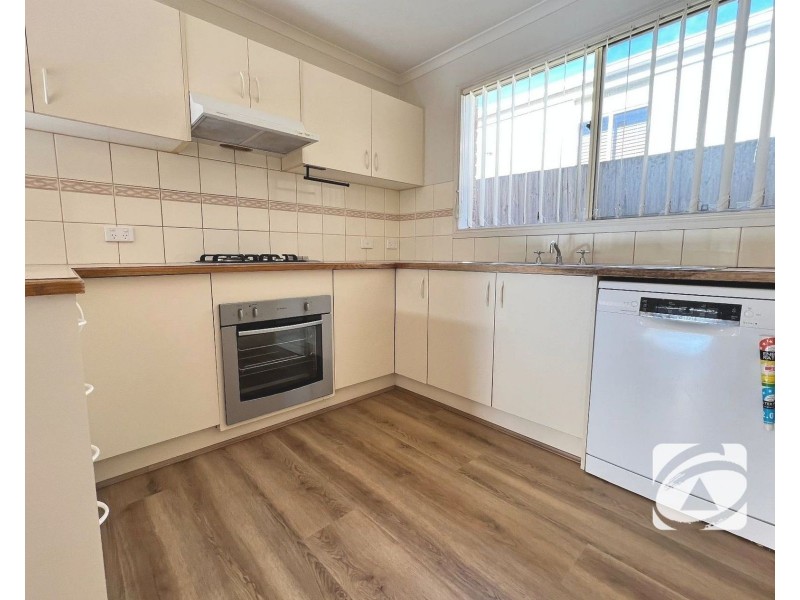 18 Hancock Drive, Berwick VIC 3806