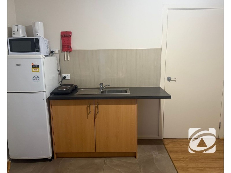 6/1413 Heatherton Road, Dandenong North VIC 3175