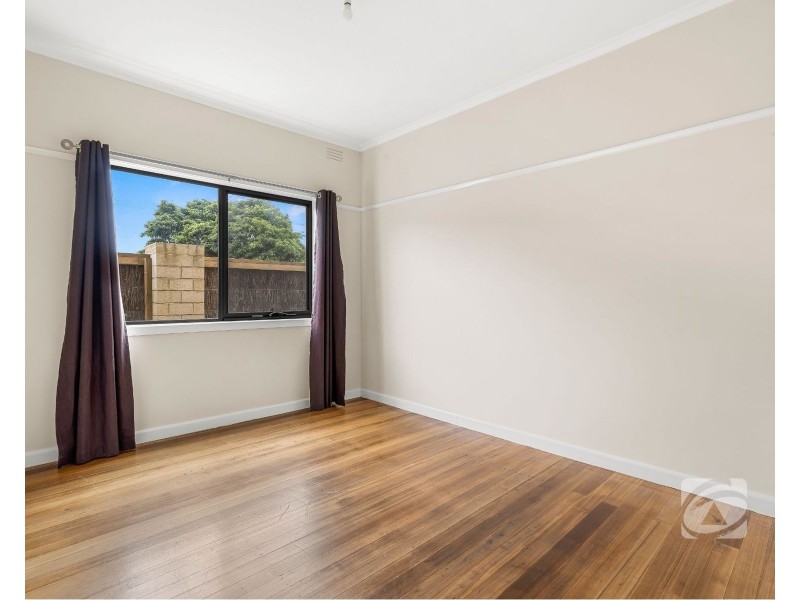38 Westernport Road, Lang Lang VIC 3984