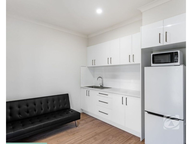 2/1 Beaconsfield Court, Somerville VIC 3912