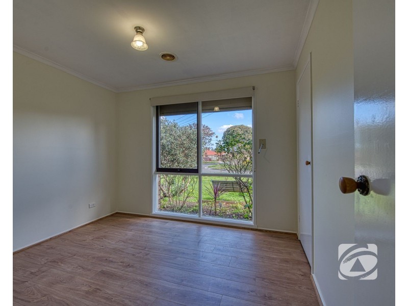 17 Lauren Drive, Hampton Park VIC 3976