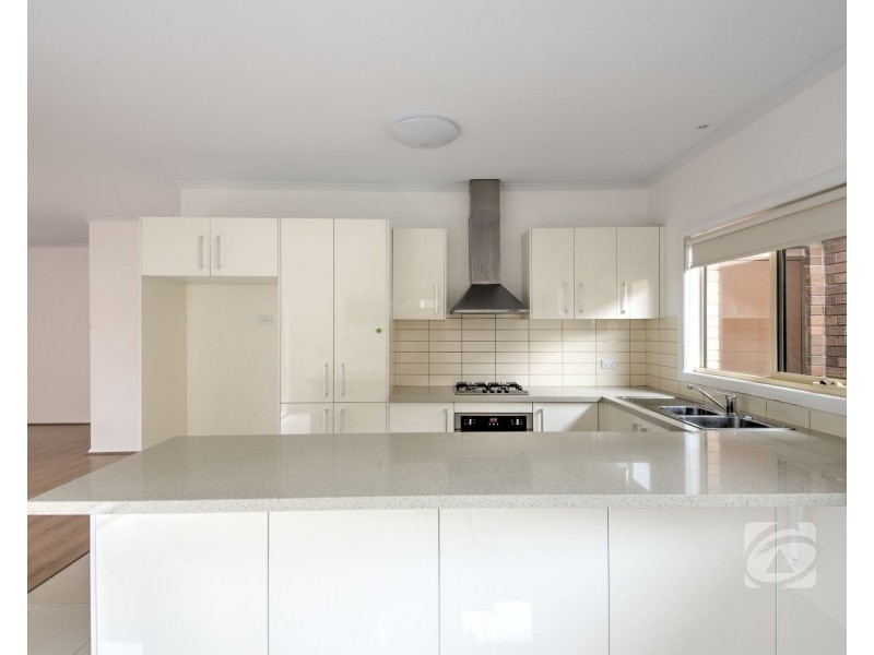 1/1397 High Street Road, Wantirna South VIC 3152