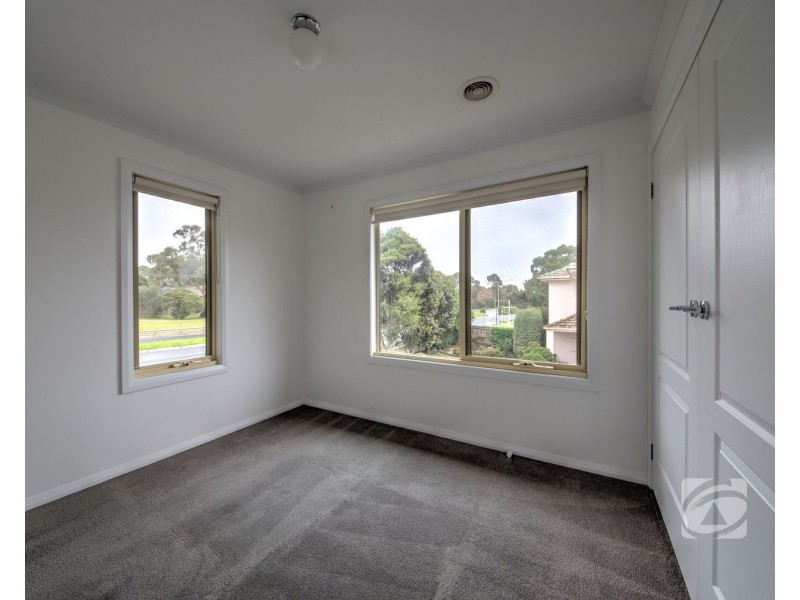 1/1397 High Street Road, Wantirna South VIC 3152