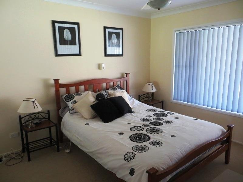 11 Raleigh Street, Scotts Head NSW 2447