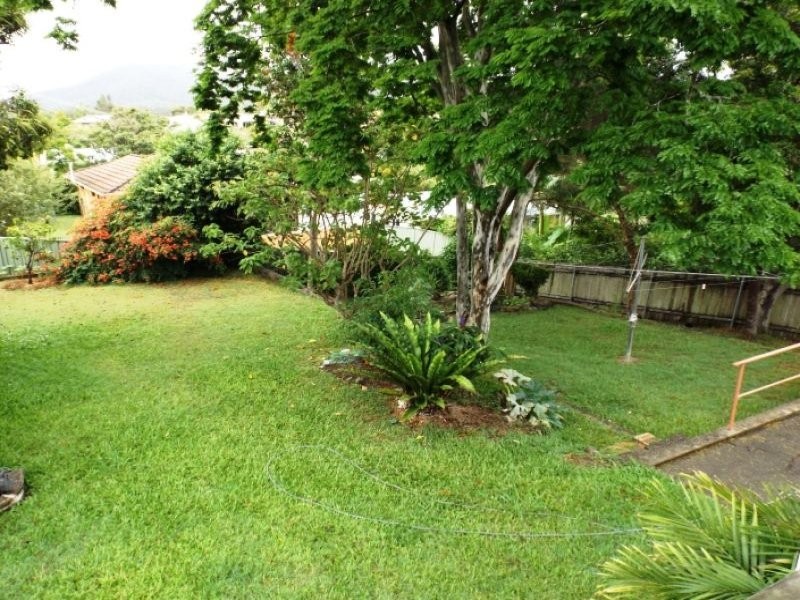 15 South Pacific  Drive, Scotts Head NSW 2447