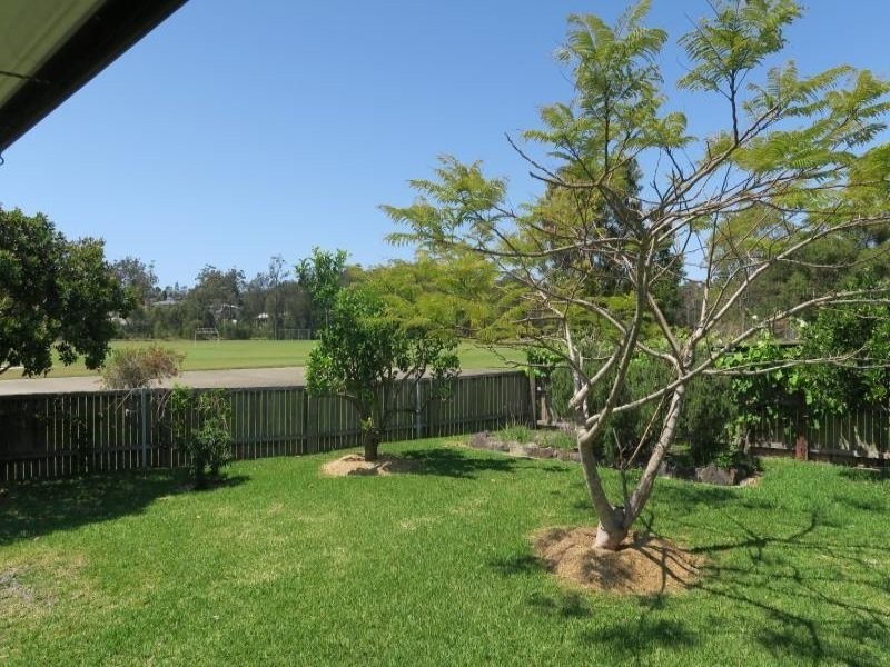 11 Raleigh Street, Scotts Head NSW 2447