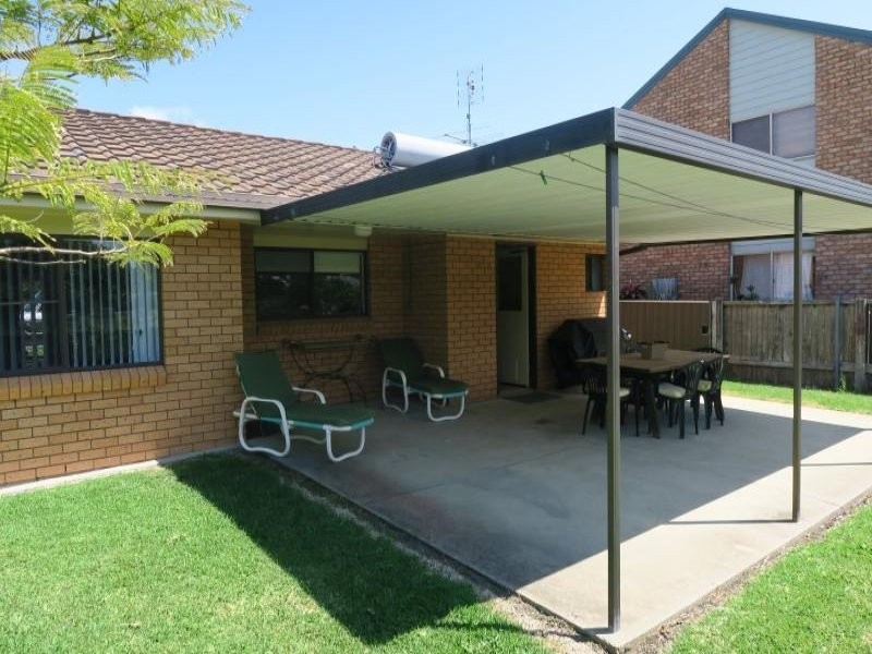 11 Raleigh Street, Scotts Head NSW 2447