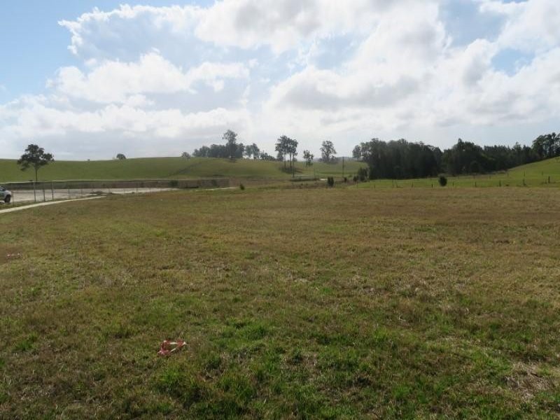 32 Lloyd Street, Macksville NSW 2447