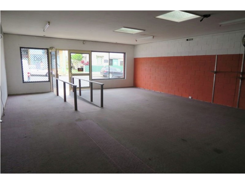 30 Wallace Street, Macksville NSW 2447