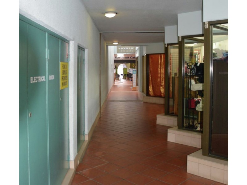 17 Wallace St, Macksville NSW 2447