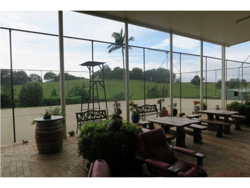 230 Rodeo Drive, Macksville NSW 2447