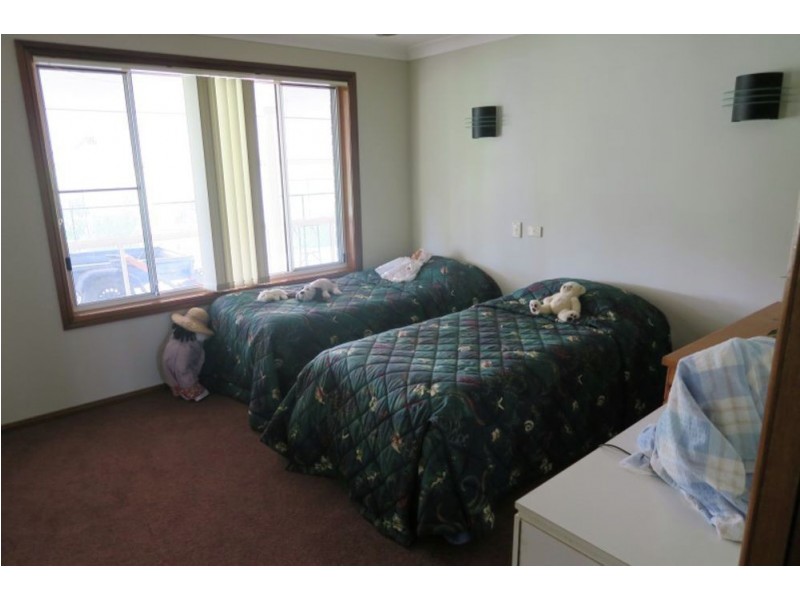 230 Rodeo Drive, Macksville NSW 2447