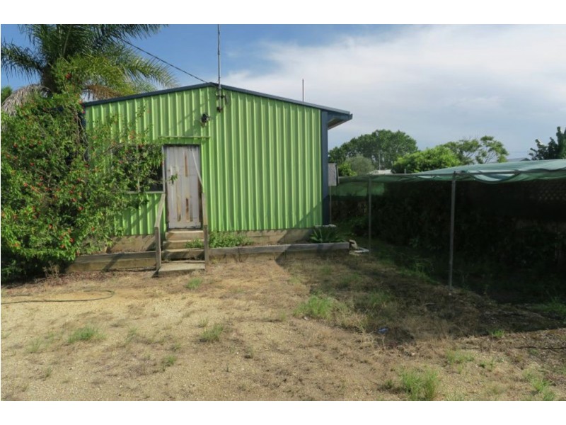 2 Egan Street, Macksville NSW 2447