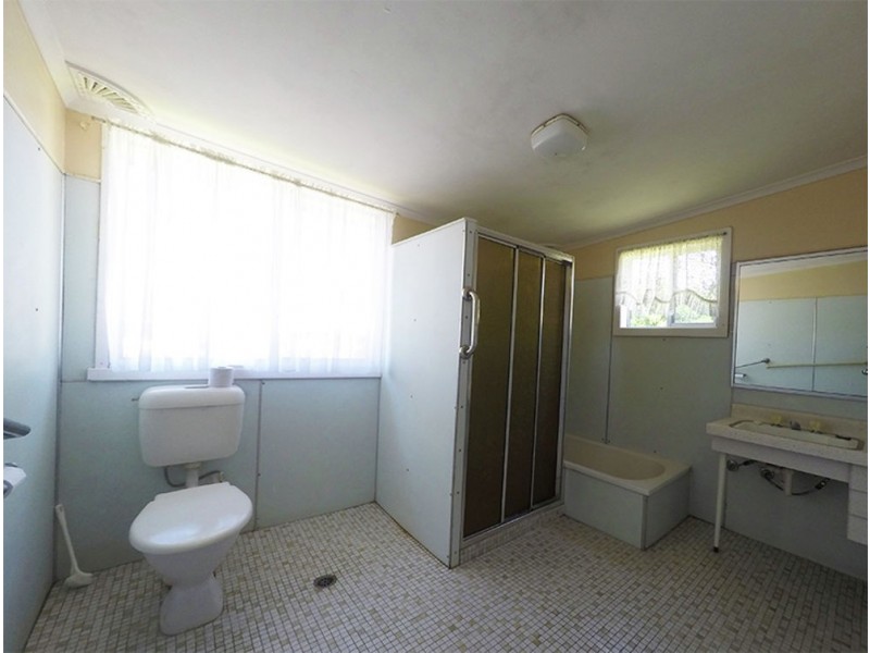 27 River St, Macksville NSW 2447