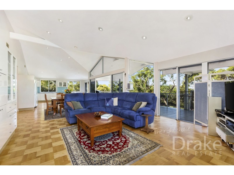 70 Woorarra Avenue, North Narrabeen NSW 2101