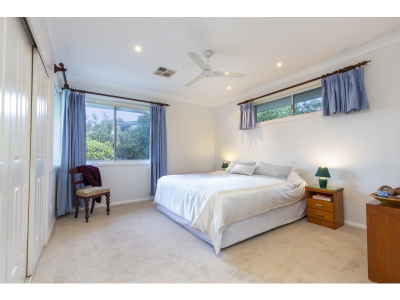 70 Woorarra Avenue, North Narrabeen NSW 2101